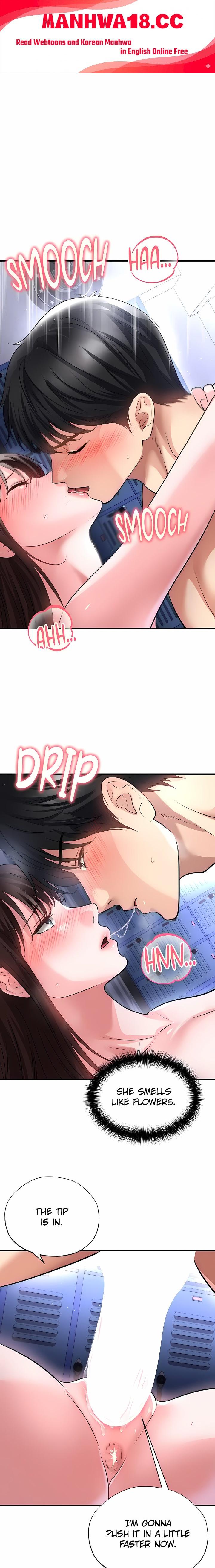 The Hottie’s Good at Football Chapter 71 Page 1